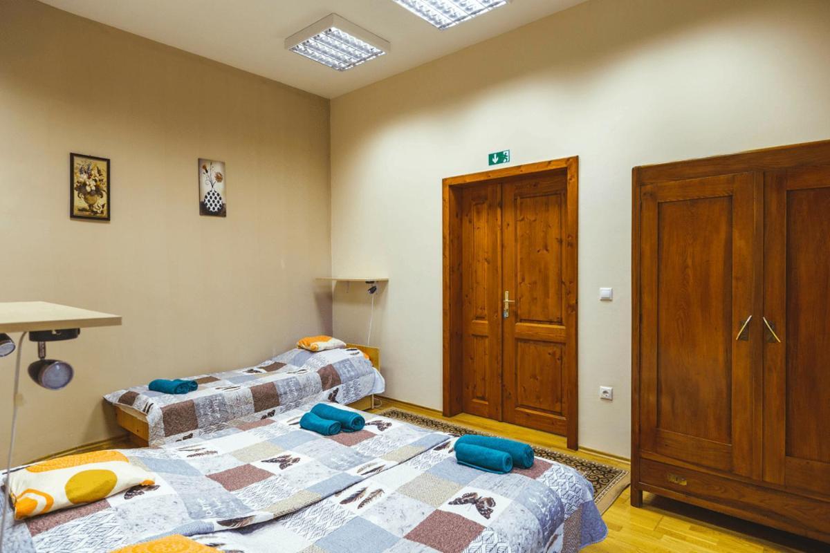 Tolnay Kuria Es Vendeghaz Hotel Nagygorbo Bagian luar foto